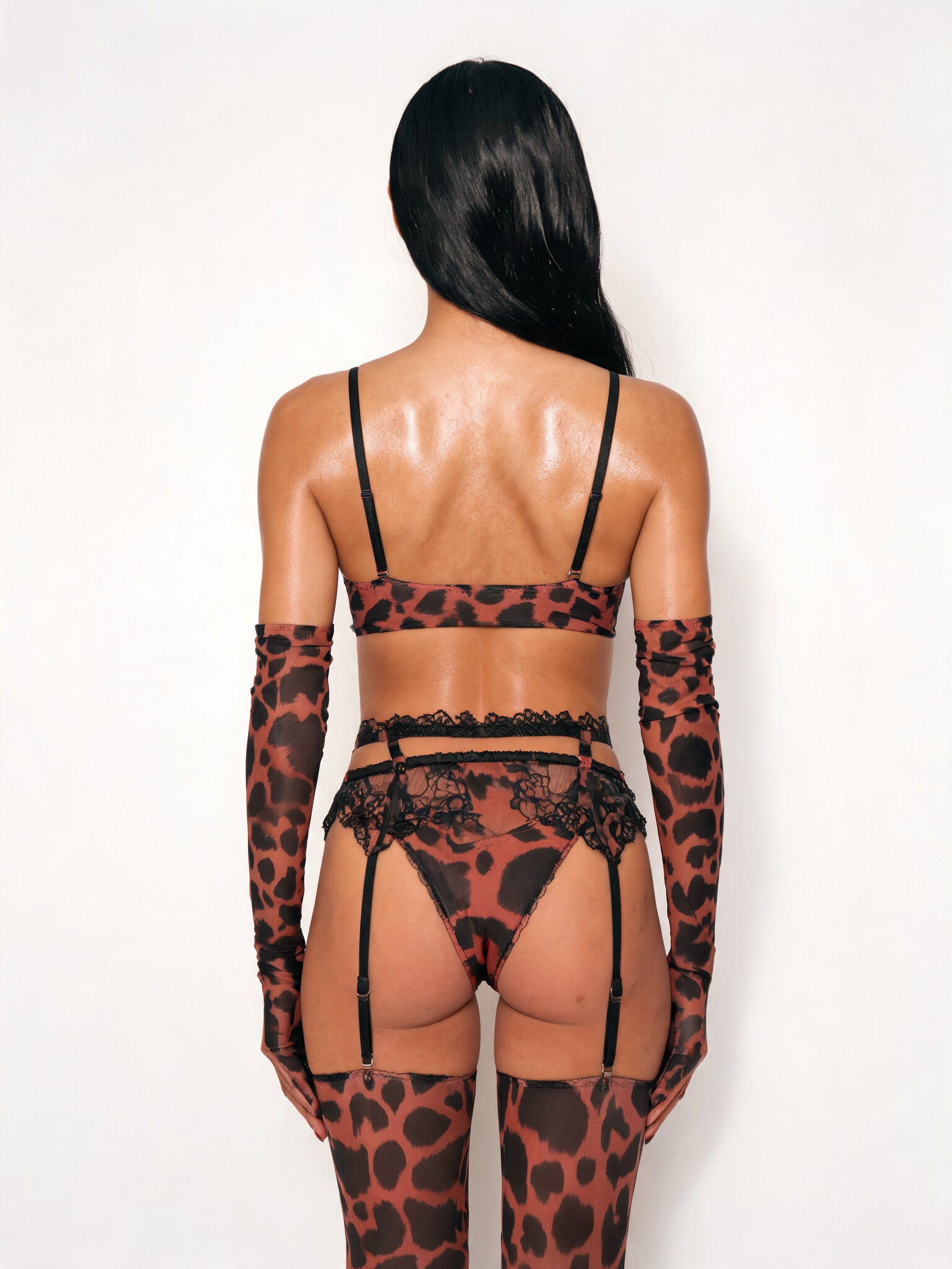 ELIANA LEO SET