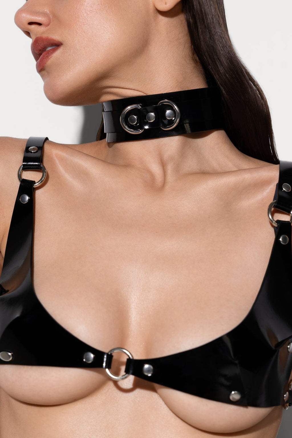 TAMMY NOIR COLLAR