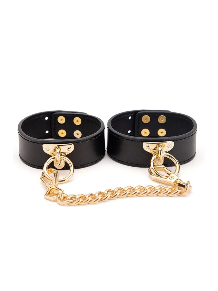 QUEEN NOIR CUFFS