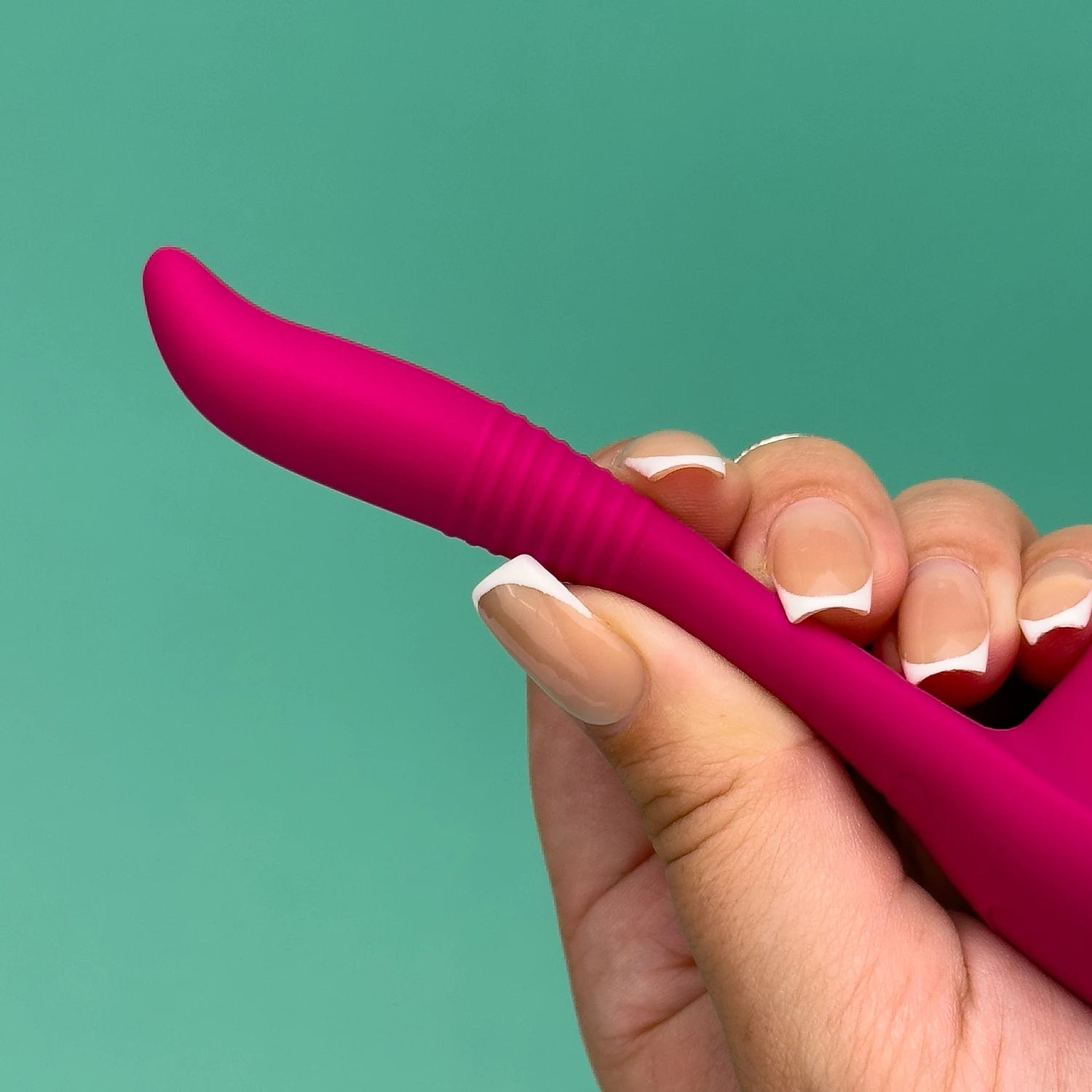 TRIPLE PLEASURE VIBRATOR