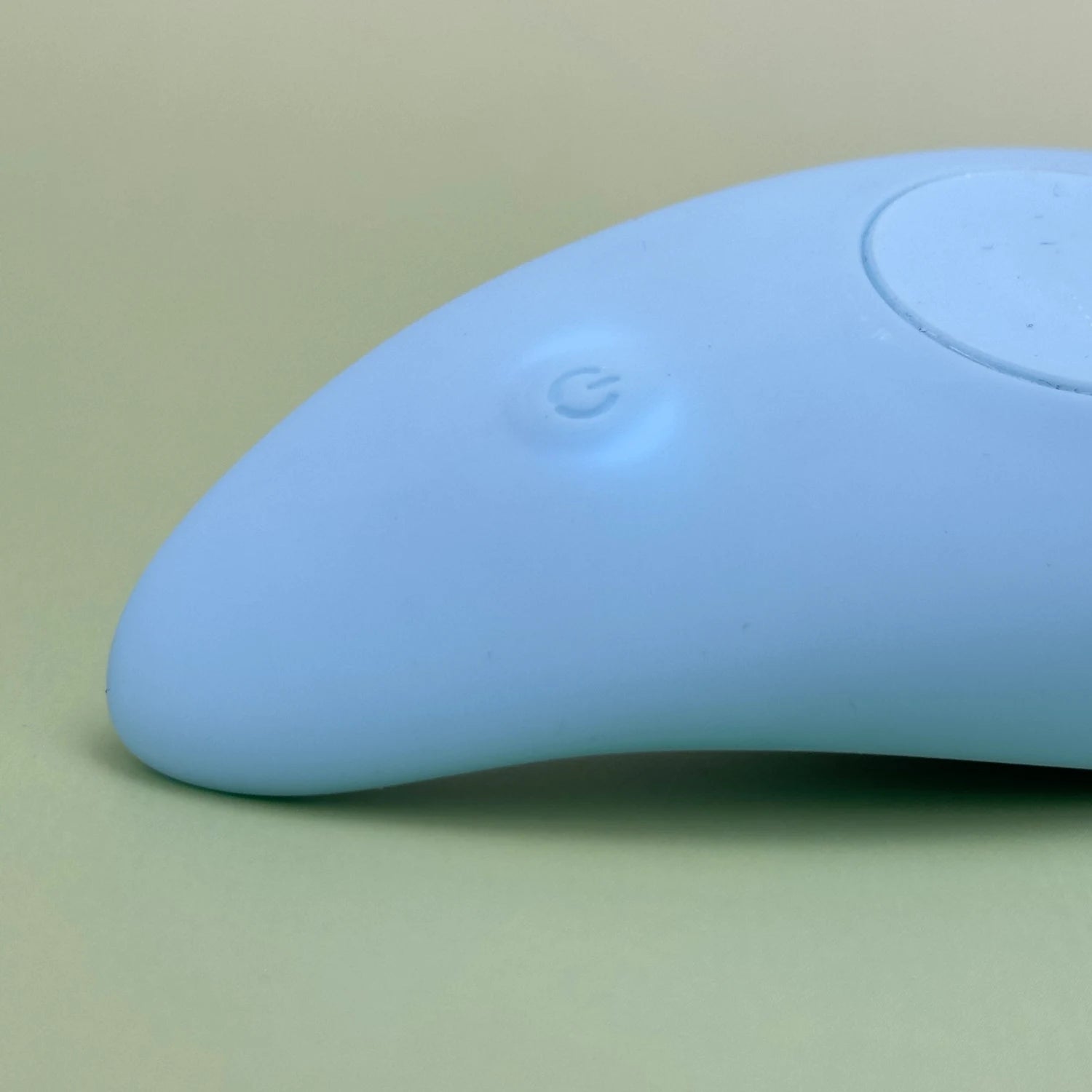 PETAL PANTY VIBRATOR