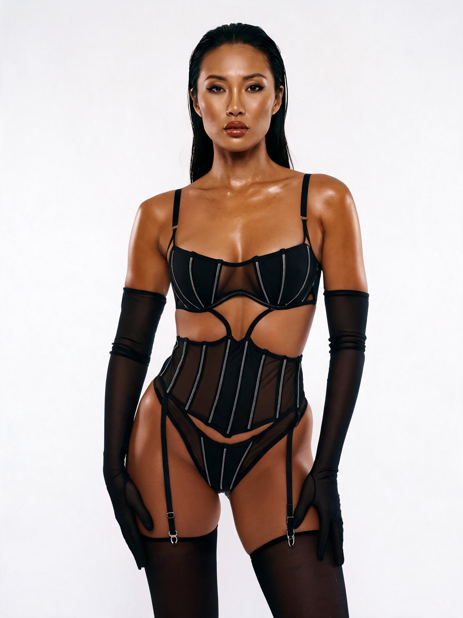 ALINA NOIR SET